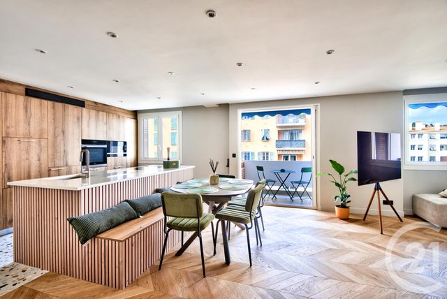Appartement F3 à vendre - 3 pièces - 72.6 m2 - NICE - 06 - PROVENCE-ALPES-COTE-D-AZUR - Century 21 Lafage Transactions
