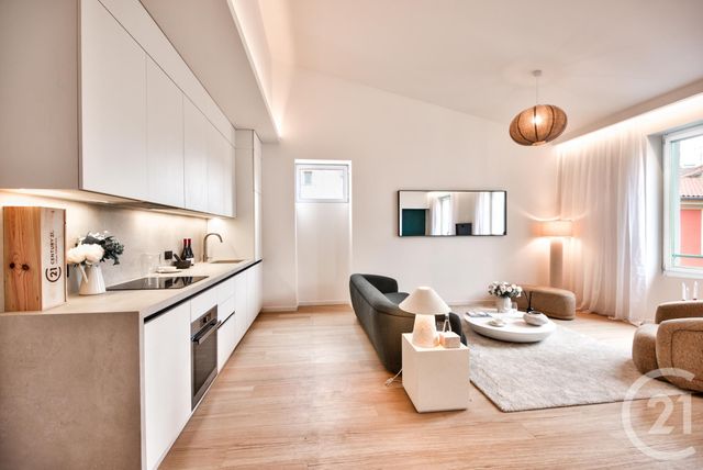 Appartement F3 à vendre - 3 pièces - 74.46 m2 - NICE - 06 - PROVENCE-ALPES-COTE-D-AZUR - Century 21 Lafage Transactions