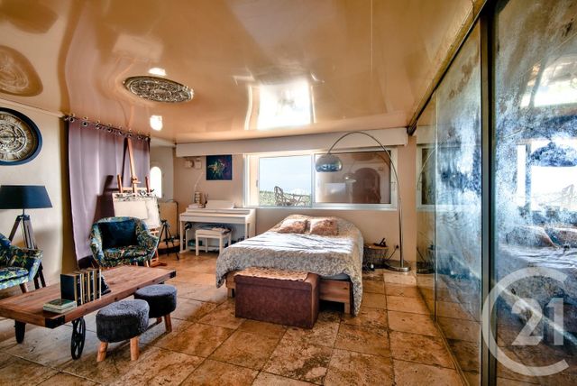 maison à vendre - 6 pièces - 348.0 m2 - VILLEFRANCHE SUR MER - 06 - PROVENCE-ALPES-COTE-D-AZUR - Century 21 Lafage Transactions