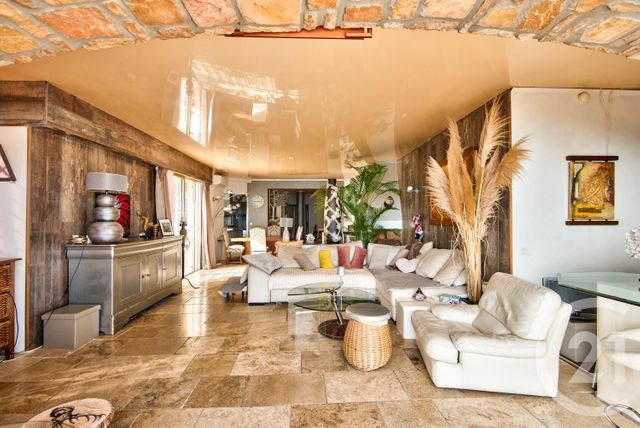 maison à vendre - 6 pièces - 348.0 m2 - VILLEFRANCHE SUR MER - 06 - PROVENCE-ALPES-COTE-D-AZUR - Century 21 Lafage Transactions