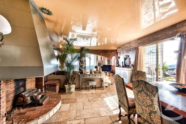 maison à vendre - 6 pièces - 348.0 m2 - VILLEFRANCHE SUR MER - 06 - PROVENCE-ALPES-COTE-D-AZUR - Century 21 Lafage Transactions