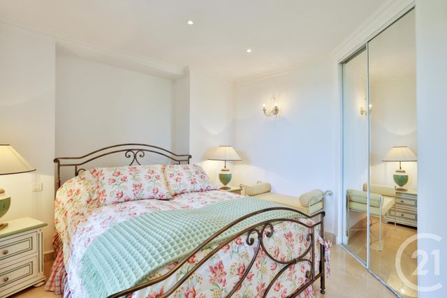 Appartement F3 à vendre - 3 pièces - 71.02 m2 - NICE - 06 - PROVENCE-ALPES-COTE-D-AZUR - Century 21 Lafage Transactions