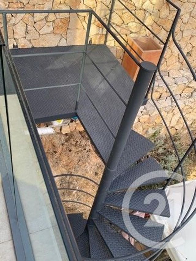 maison à louer - 5 pièces - 215.69 m2 - VILLEFRANCHE SUR MER - 06 - PROVENCE-ALPES-COTE-D-AZUR - Century 21 Lafage Transactions