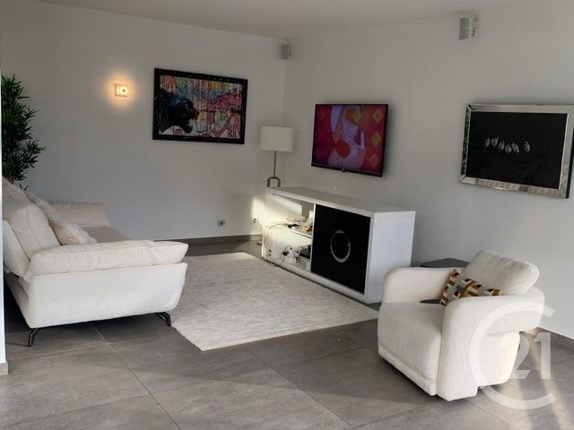 maison à louer - 5 pièces - 215.69 m2 - VILLEFRANCHE SUR MER - 06 - PROVENCE-ALPES-COTE-D-AZUR - Century 21 Lafage Transactions