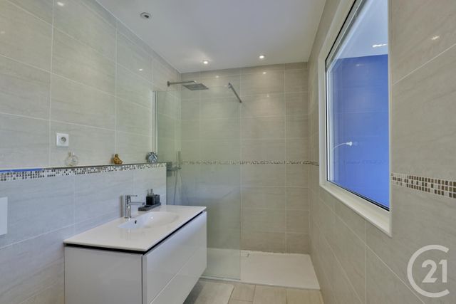 maison à louer - 5 pièces - 215.69 m2 - VILLEFRANCHE SUR MER - 06 - PROVENCE-ALPES-COTE-D-AZUR - Century 21 Lafage Transactions