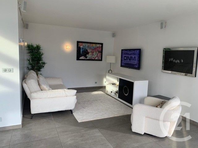 maison à louer - 5 pièces - 215.69 m2 - VILLEFRANCHE SUR MER - 06 - PROVENCE-ALPES-COTE-D-AZUR - Century 21 Lafage Transactions