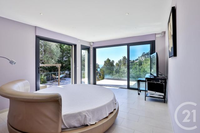 maison à louer - 5 pièces - 215.69 m2 - VILLEFRANCHE SUR MER - 06 - PROVENCE-ALPES-COTE-D-AZUR - Century 21 Lafage Transactions