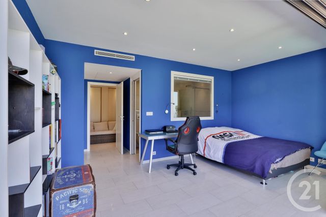 maison à louer - 5 pièces - 215.69 m2 - VILLEFRANCHE SUR MER - 06 - PROVENCE-ALPES-COTE-D-AZUR - Century 21 Lafage Transactions