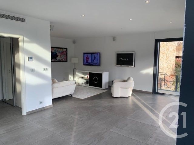 maison à louer - 5 pièces - 215.69 m2 - VILLEFRANCHE SUR MER - 06 - PROVENCE-ALPES-COTE-D-AZUR - Century 21 Lafage Transactions