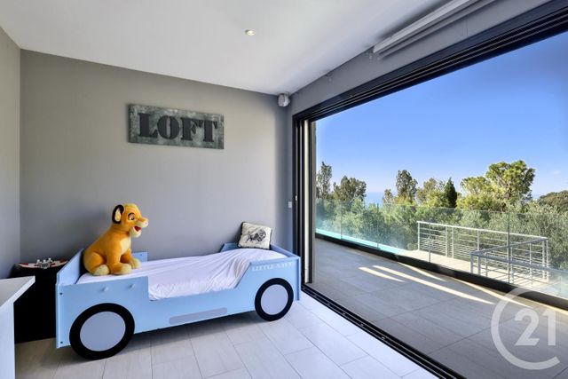 maison à louer - 5 pièces - 215.69 m2 - VILLEFRANCHE SUR MER - 06 - PROVENCE-ALPES-COTE-D-AZUR - Century 21 Lafage Transactions