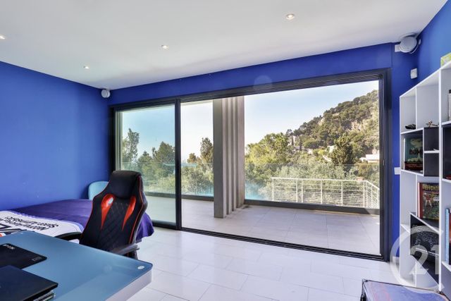 maison à louer - 5 pièces - 215.69 m2 - VILLEFRANCHE SUR MER - 06 - PROVENCE-ALPES-COTE-D-AZUR - Century 21 Lafage Transactions