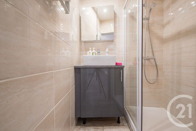 Appartement F3 à vendre - 3 pièces - 58.55 m2 - NICE - 06 - PROVENCE-ALPES-COTE-D-AZUR - Century 21 Lafage Transactions