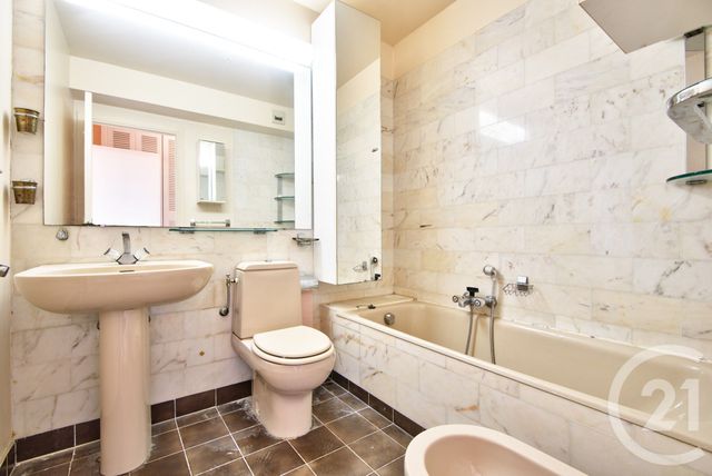 Appartement F1 à vendre - 1 pièce - 28.17 m2 - NICE - 06 - PROVENCE-ALPES-COTE-D-AZUR - Century 21 Lafage Transactions