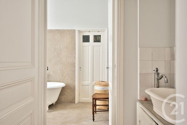 Appartement F4 à vendre - 4 pièces - 95.49 m2 - NICE - 06 - PROVENCE-ALPES-COTE-D-AZUR - Century 21 Lafage Transactions