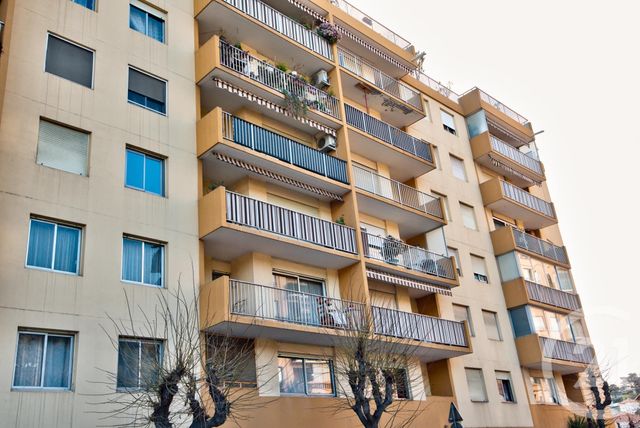 Appartement F4 à vendre - 4 pièces - 80.16 m2 - NICE - 06 - PROVENCE-ALPES-COTE-D-AZUR - Century 21 Lafage Transactions