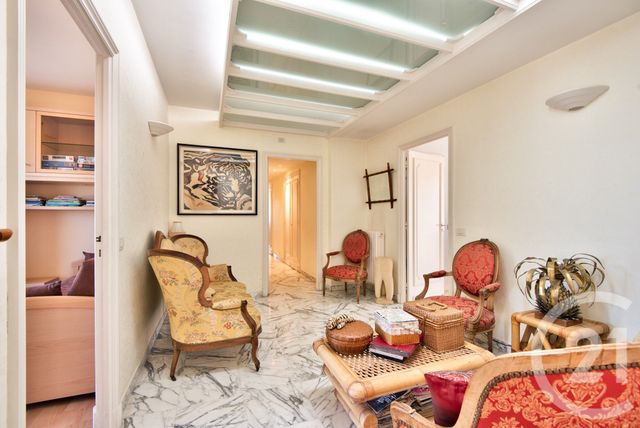 Appartement F6 à vendre - 6 pièces - 215.28 m2 - NICE - 06 - PROVENCE-ALPES-COTE-D-AZUR - Century 21 Lafage Transactions