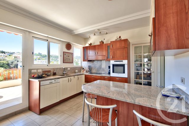 Appartement F6 à vendre - 6 pièces - 215.28 m2 - NICE - 06 - PROVENCE-ALPES-COTE-D-AZUR - Century 21 Lafage Transactions