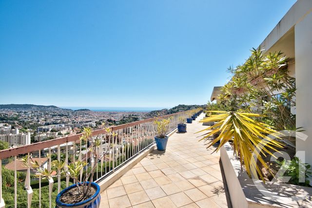 Appartement F6 à vendre - 6 pièces - 215.28 m2 - NICE - 06 - PROVENCE-ALPES-COTE-D-AZUR - Century 21 Lafage Transactions