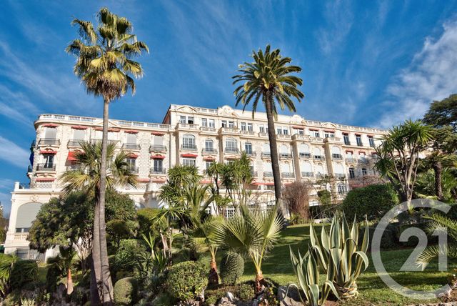 Afficher la photo en grand Chambre à vendre - 1 pièce - 7.01 m2 - NICE - 06 - PROVENCE-ALPES-COTE-D-AZUR - Century 21 Lafage Transactions