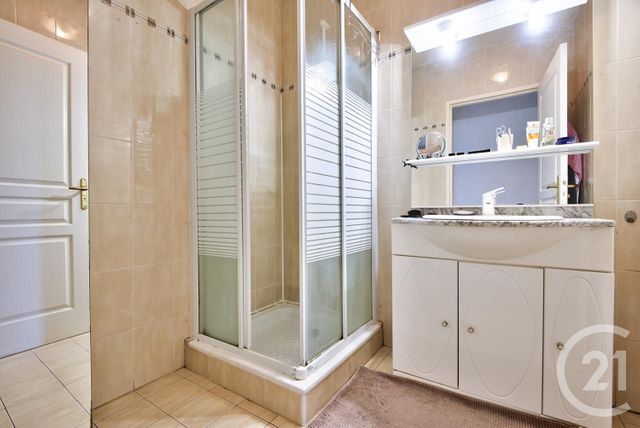 Appartement F2 à vendre - 2 pièces - 50.09 m2 - NICE - 06 - PROVENCE-ALPES-COTE-D-AZUR - Century 21 Lafage Transactions