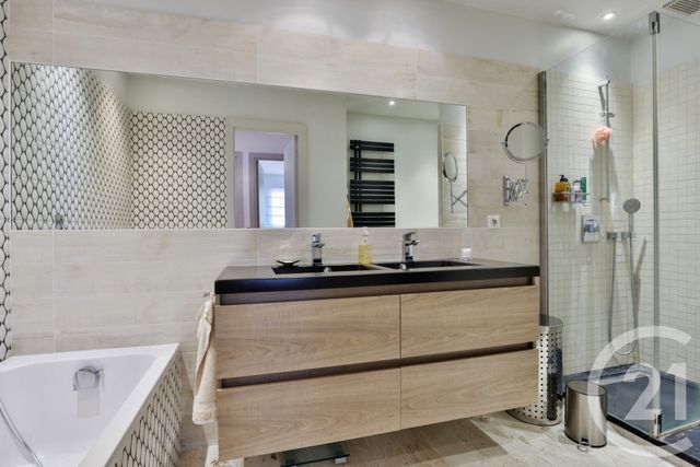 Appartement F3 à vendre - 3 pièces - 85.24 m2 - NICE - 06 - PROVENCE-ALPES-COTE-D-AZUR - Century 21 Lafage Transactions