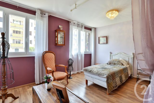 Appartement F3 à vendre - 3 pièces - 82.43 m2 - VILLEFRANCHE SUR MER - 06 - PROVENCE-ALPES-COTE-D-AZUR - Century 21 Lafage Transactions