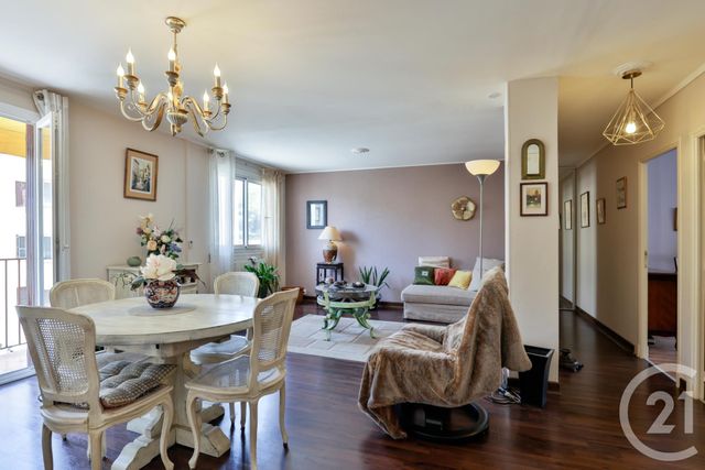 Appartement F3 à vendre - 3 pièces - 82.43 m2 - VILLEFRANCHE SUR MER - 06 - PROVENCE-ALPES-COTE-D-AZUR - Century 21 Lafage Transactions