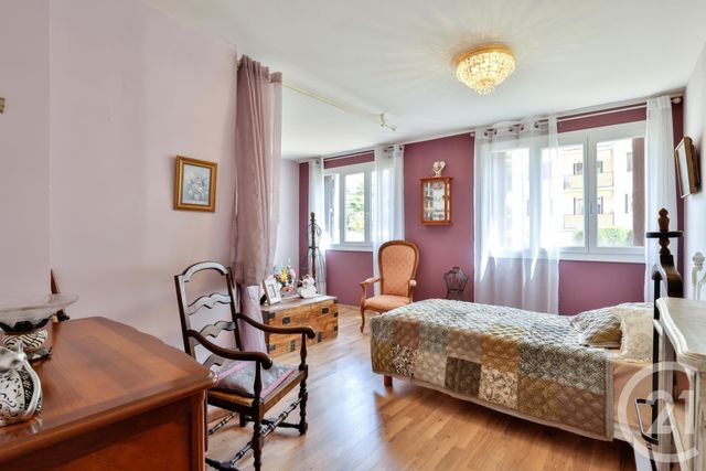 Appartement F3 à vendre - 3 pièces - 82.43 m2 - VILLEFRANCHE SUR MER - 06 - PROVENCE-ALPES-COTE-D-AZUR - Century 21 Lafage Transactions