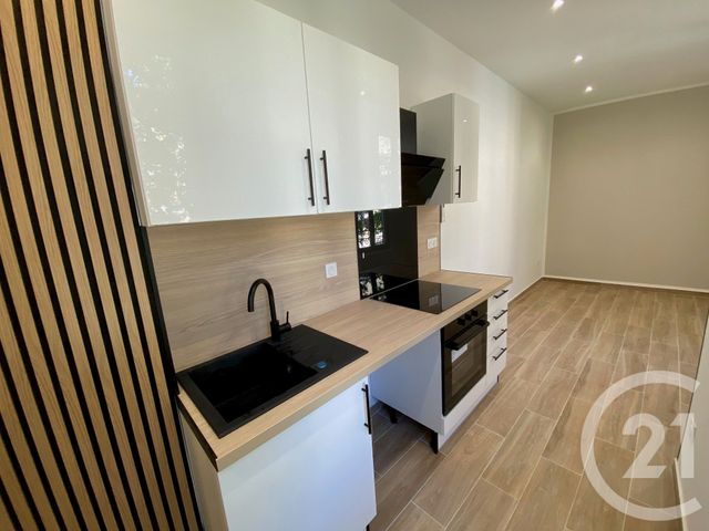 Appartement F1 à louer - 1 pièce - 20.76 m2 - NICE - 06 - PROVENCE-ALPES-COTE-D-AZUR - Century 21 Lafage Transactions