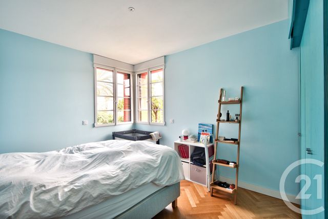 Afficher la photo en grand Appartement Duplex à vendre - 4 pièces - 104.25 m2 - NICE - 06 - PROVENCE-ALPES-COTE-D-AZUR - Century 21 Lafage Transactions