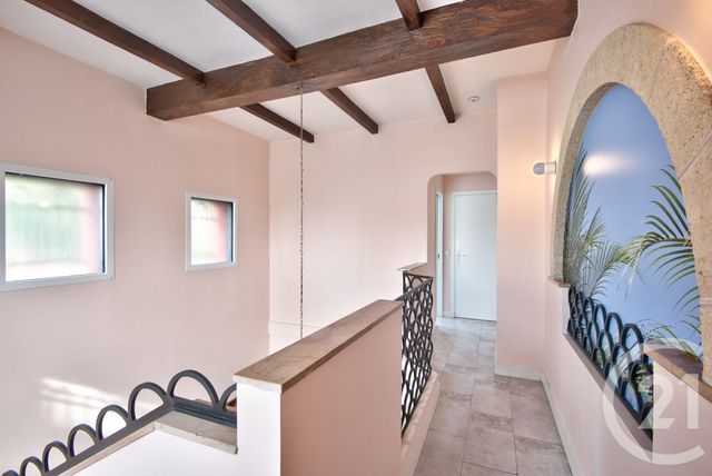 Afficher la photo en grand Appartement Duplex à vendre - 4 pièces - 104.25 m2 - NICE - 06 - PROVENCE-ALPES-COTE-D-AZUR - Century 21 Lafage Transactions