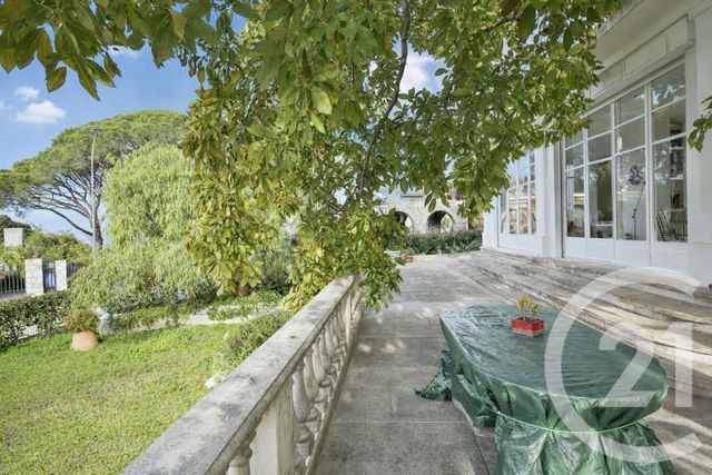 maison à vendre - 8 pièces - 254.96 m2 - NICE - 06 - PROVENCE-ALPES-COTE-D-AZUR - Century 21 Lafage Transactions