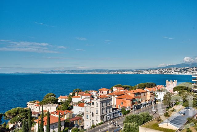 Appartement F3 à louer - 3 pièces - 95.11 m2 - NICE - 06 - PROVENCE-ALPES-COTE-D-AZUR - Century 21 Lafage Transactions
