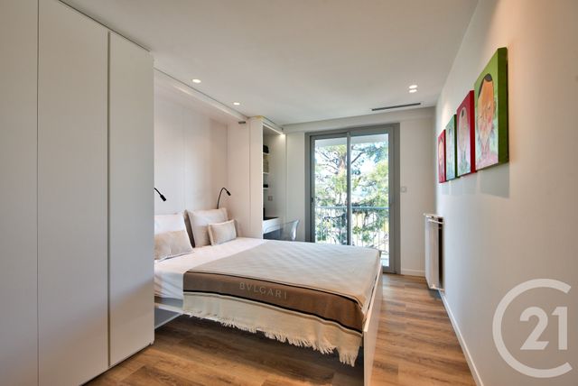 Appartement F3 à louer - 3 pièces - 95.11 m2 - NICE - 06 - PROVENCE-ALPES-COTE-D-AZUR - Century 21 Lafage Transactions