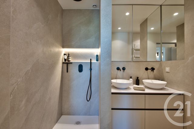 Appartement F3 à louer - 3 pièces - 95.11 m2 - NICE - 06 - PROVENCE-ALPES-COTE-D-AZUR - Century 21 Lafage Transactions