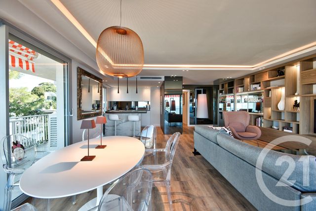 Appartement F3 à louer - 3 pièces - 95.11 m2 - NICE - 06 - PROVENCE-ALPES-COTE-D-AZUR - Century 21 Lafage Transactions