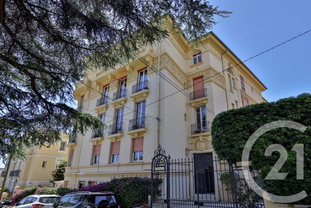 Appartement F3 à vendre - 3 pièces - 135.02 m2 - NICE - 06 - PROVENCE-ALPES-COTE-D-AZUR - Century 21 Lafage Transactions