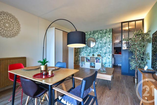 Afficher la photo en grand Appartement F1 à vendre - 1 pièce - 35.53 m2 - NICE - 06 - PROVENCE-ALPES-COTE-D-AZUR - Century 21 Lafage Transactions