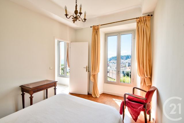 Afficher la photo en grand Appartement F2 à vendre - 2 pièces - 57.59 m2 - NICE - 06 - PROVENCE-ALPES-COTE-D-AZUR - Century 21 Lafage Transactions
