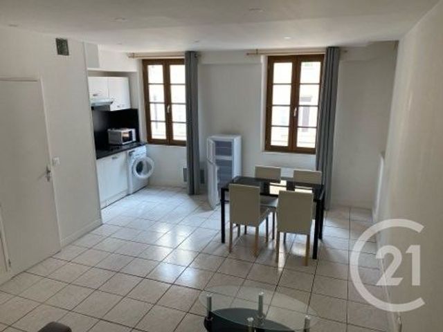 Appartement F1 à louer - 1 pièce - 29.07 m2 - GRASSE - 06 - PROVENCE-ALPES-COTE-D-AZUR - Century 21 Lafage Transactions