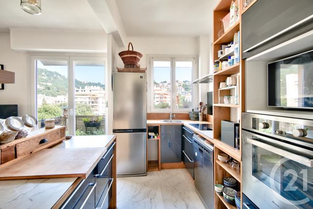 Appartement F2 à vendre - 2 pièces - 55.33 m2 - NICE - 06 - PROVENCE-ALPES-COTE-D-AZUR - Century 21 Lafage Transactions