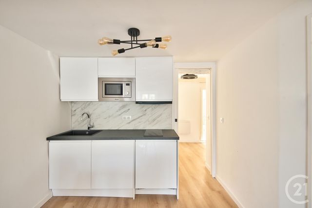 Appartement F2 à vendre - 2 pièces - 28.94 m2 - NICE - 06 - PROVENCE-ALPES-COTE-D-AZUR - Century 21 Lafage Transactions