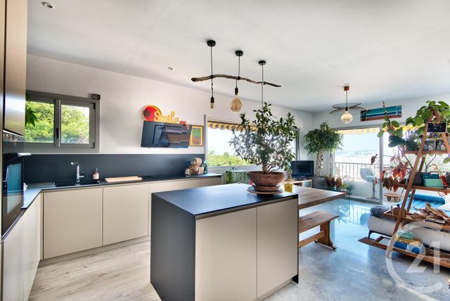 Appartement F3 à vendre - 3 pièces - 68.65 m2 - NICE - 06 - PROVENCE-ALPES-COTE-D-AZUR - Century 21 Lafage Transactions