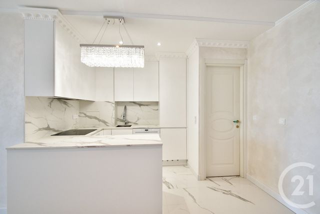 Appartement F3 à louer - 3 pièces - 84.82 m2 - VILLEFRANCHE SUR MER - 06 - PROVENCE-ALPES-COTE-D-AZUR - Century 21 Lafage Transactions