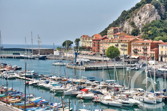 Appartement F3 à vendre - 3 pièces - 116.08 m2 - NICE - 06 - PROVENCE-ALPES-COTE-D-AZUR - Century 21 Lafage Transactions