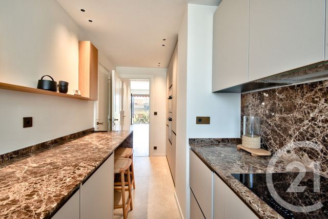 Appartement F3 à vendre - 3 pièces - 80.04 m2 - NICE - 06 - PROVENCE-ALPES-COTE-D-AZUR - Century 21 Lafage Transactions