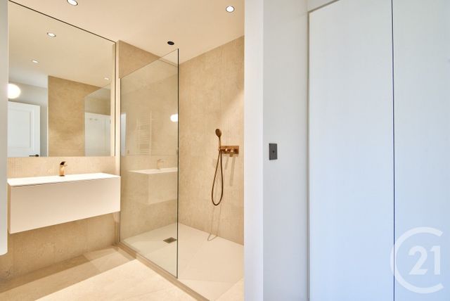 Appartement F3 à vendre - 3 pièces - 80.04 m2 - NICE - 06 - PROVENCE-ALPES-COTE-D-AZUR - Century 21 Lafage Transactions