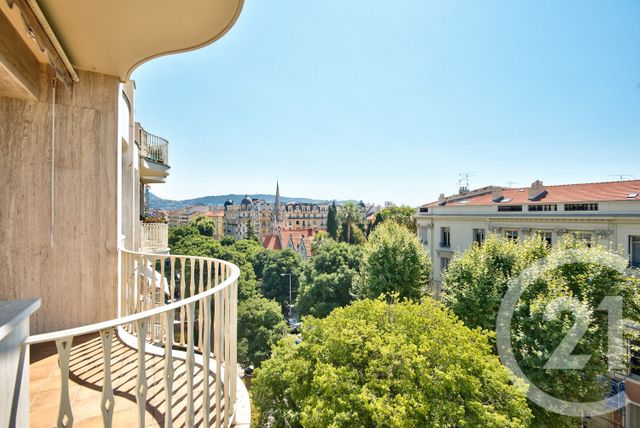 Appartement F3 à vendre - 3 pièces - 80.04 m2 - NICE - 06 - PROVENCE-ALPES-COTE-D-AZUR - Century 21 Lafage Transactions