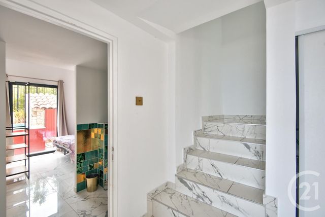 maison à louer - 5 pièces - 110.0 m2 - BEAULIEU SUR MER - 06 - PROVENCE-ALPES-COTE-D-AZUR - Century 21 Lafage Transactions