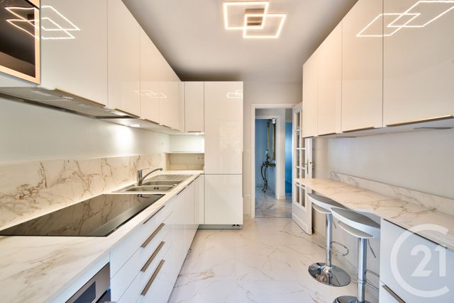 Appartement F3 à vendre - 3 pièces - 81.48 m2 - NICE - 06 - PROVENCE-ALPES-COTE-D-AZUR - Century 21 Lafage Transactions